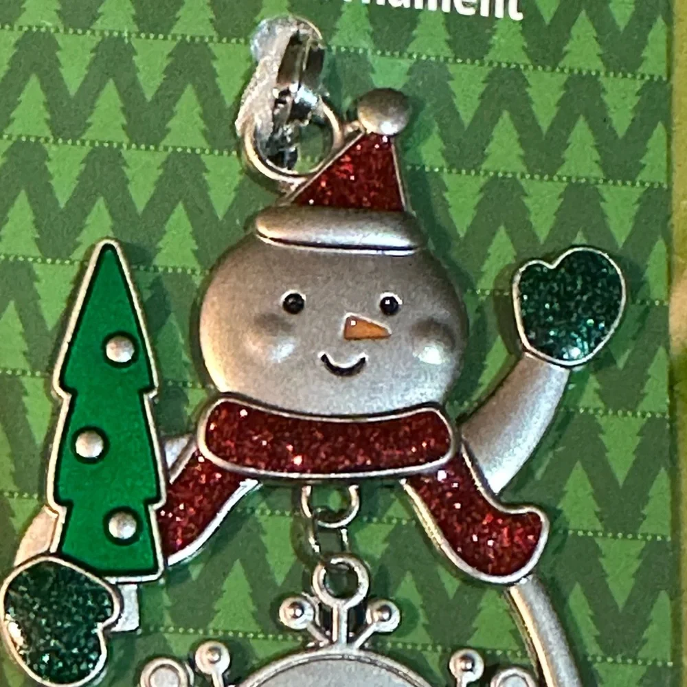 🌸 $3 if bundled GRACE Engraved Collectible Snowman Christmas Ornament by GANZ